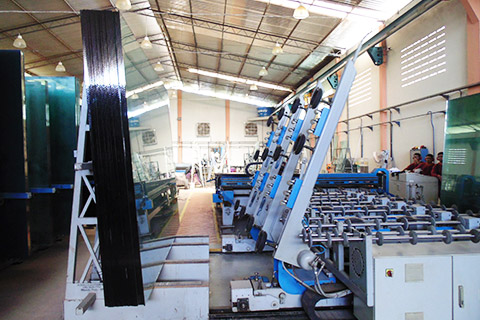 Vidros Temperados, Santana